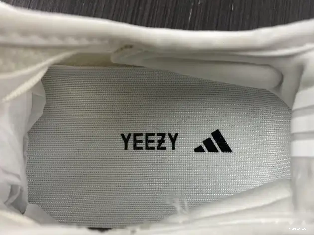 V2 Boost Yeezy CabBage Adidas HQ6316 350 0704
